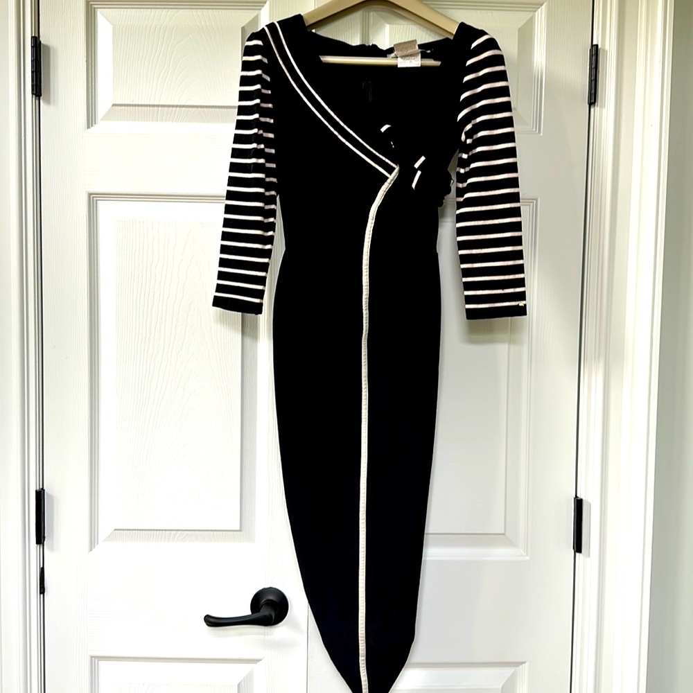 SPORTMAX Black and white Midi Dress. Fitted. Sz 4. EUC
